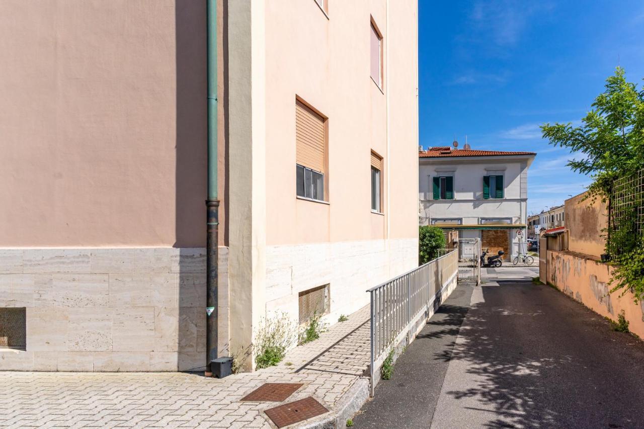 Apartment - Sea View Apartment! Livorno
