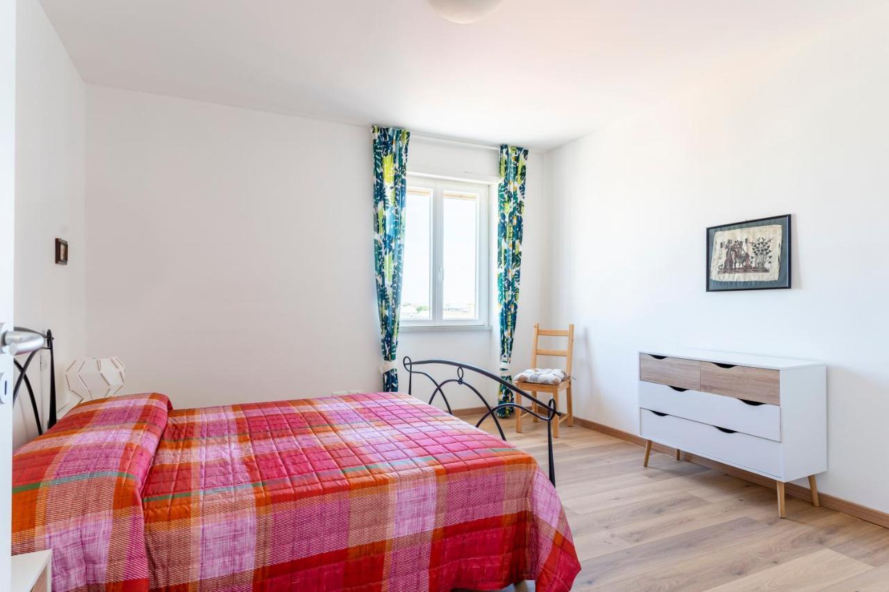 - Sea View Apartment! Apartment *